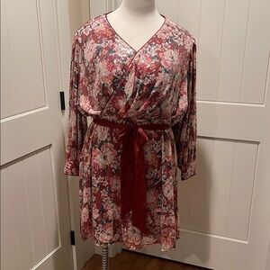 NWT Plus Size LC Lauren Conrad Size 4X Sequin Wrap Mini Dress with Puff Sleeves